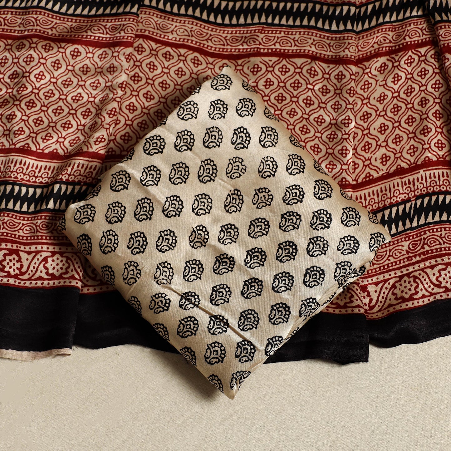 Buy 3pc 3pc Modal Silk Bagh Print Suit Material Set
