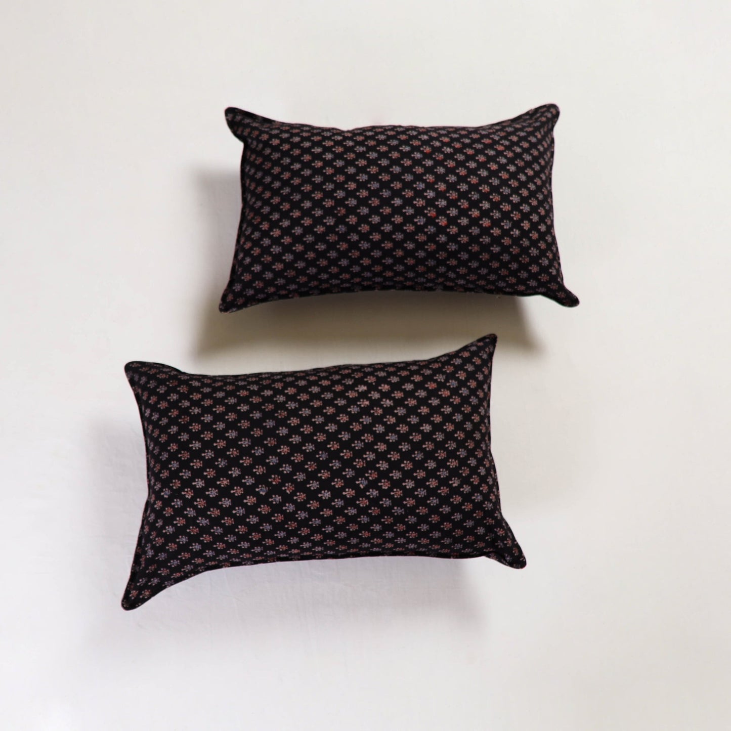 Black - pillow cover (set of 2) 10 - handcrafted