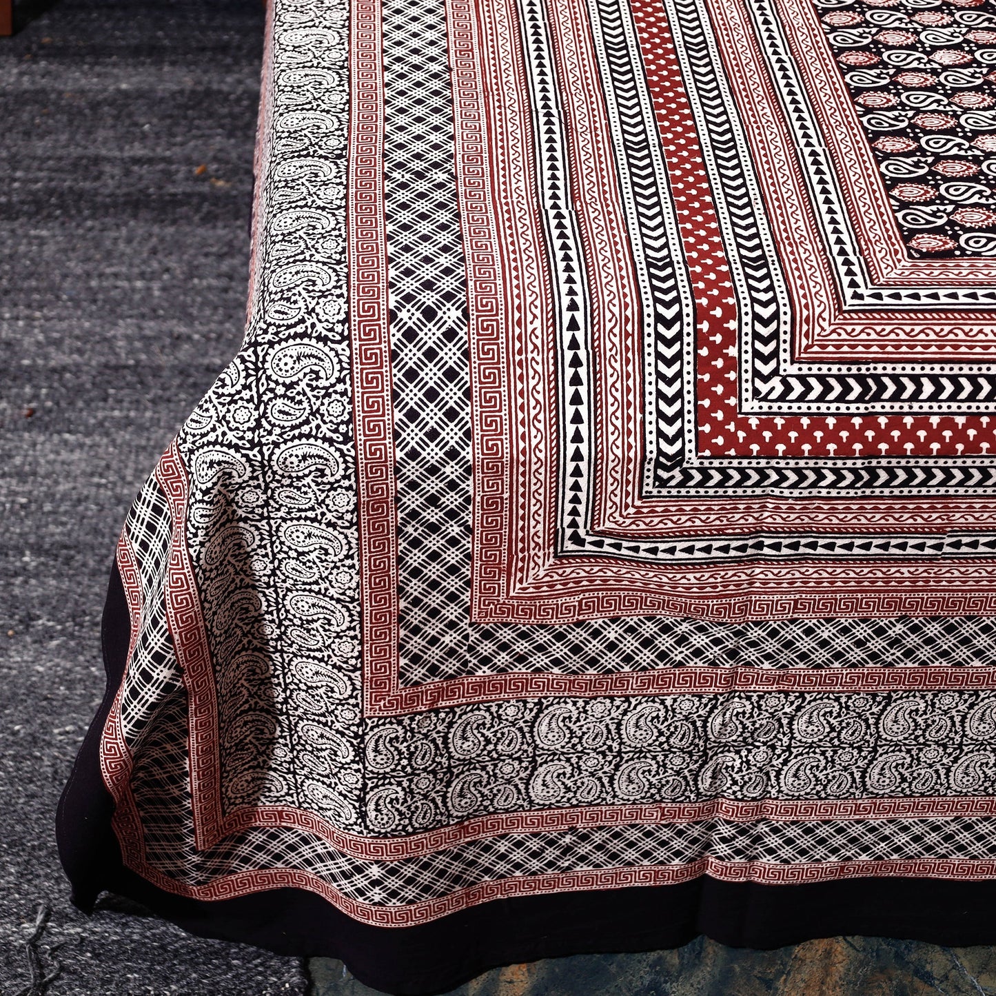 bagh double bed cover set