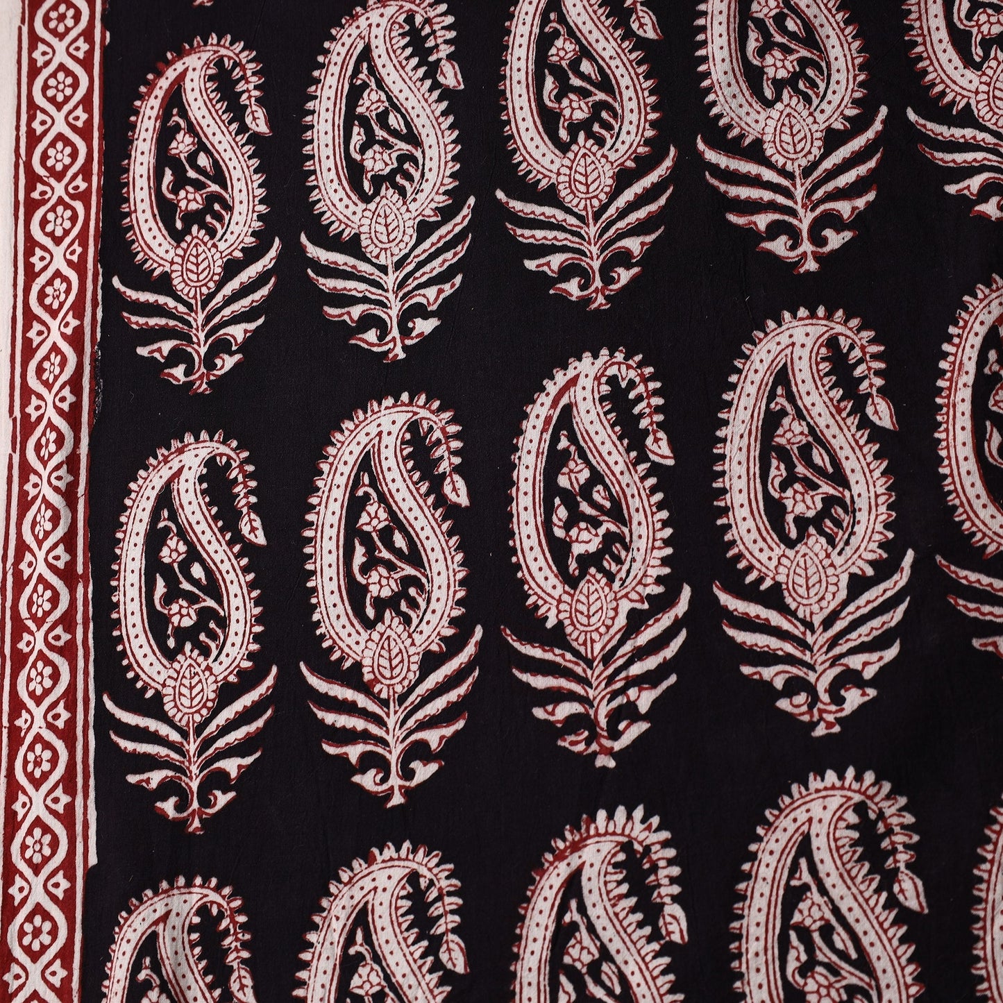 Bagh Block Printed Cotton Fabric 23 Online at iTokri.com