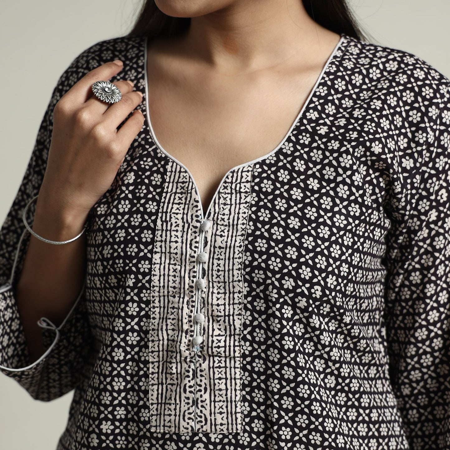 Bagh Block Printed Cotton Kurta with Palazzo & Dupatta Set 09