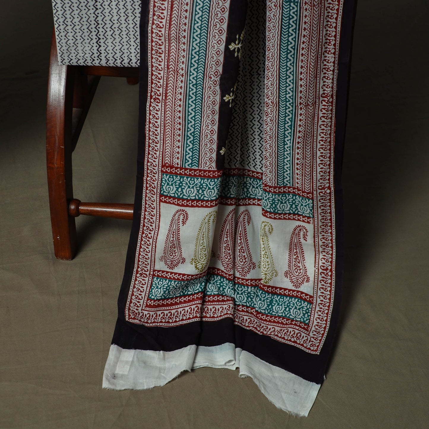 Bagh hand block print natural dyed cotton 3pc unstitched