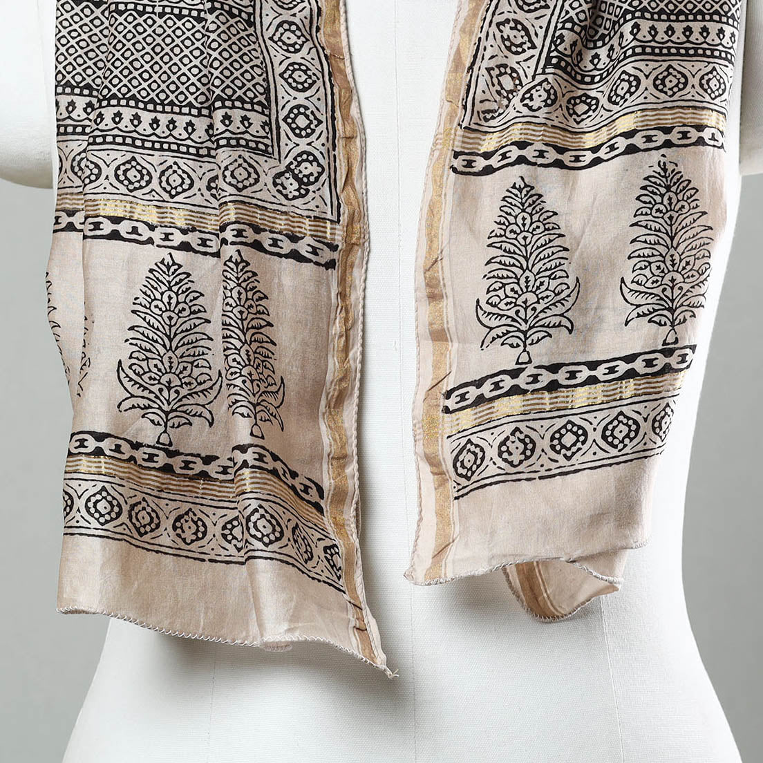 Buy Bagh Hand Block Printed Chanderi Silk Stole 01 Online at iTokri.com