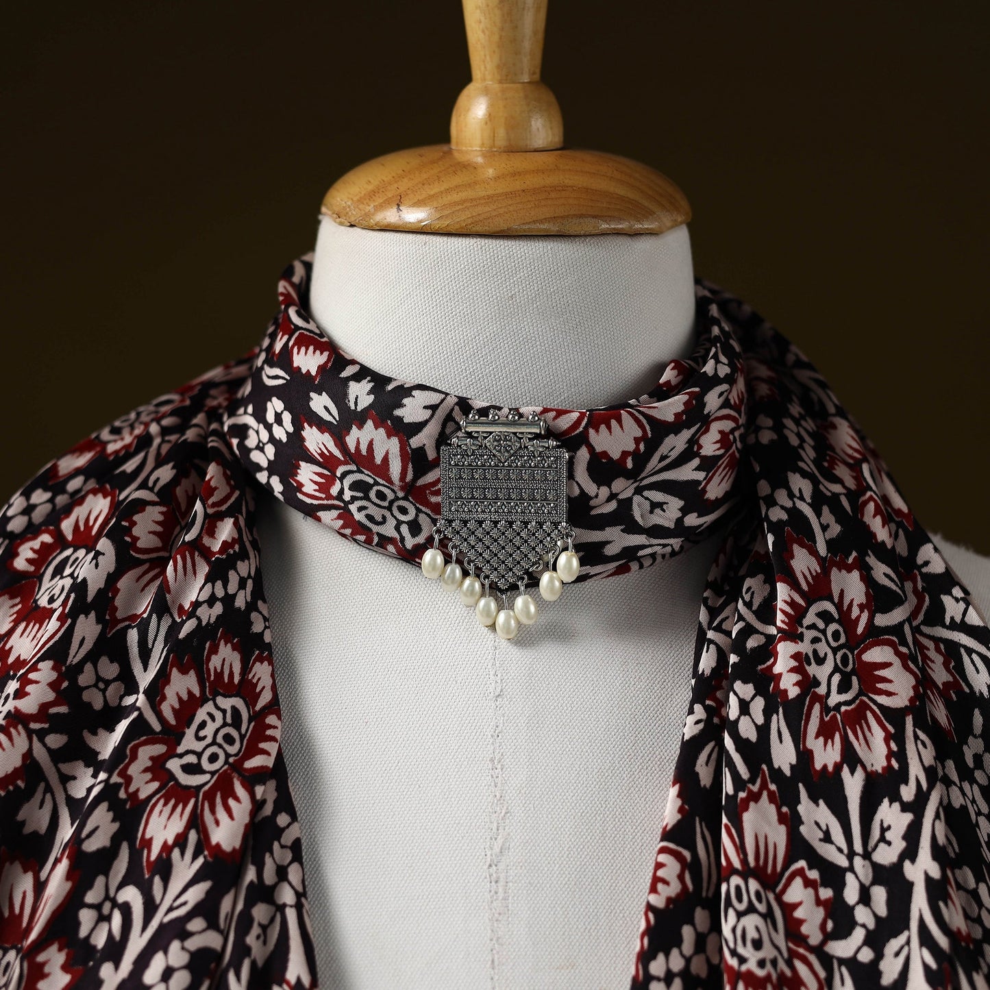 Bagh modal silk pendant necklace scarf 86 - handcrafted