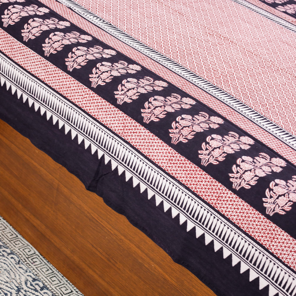 Bagh Block Printed Natural Dyed Pure Cotton Single Bed Cover Online at iTokri.com