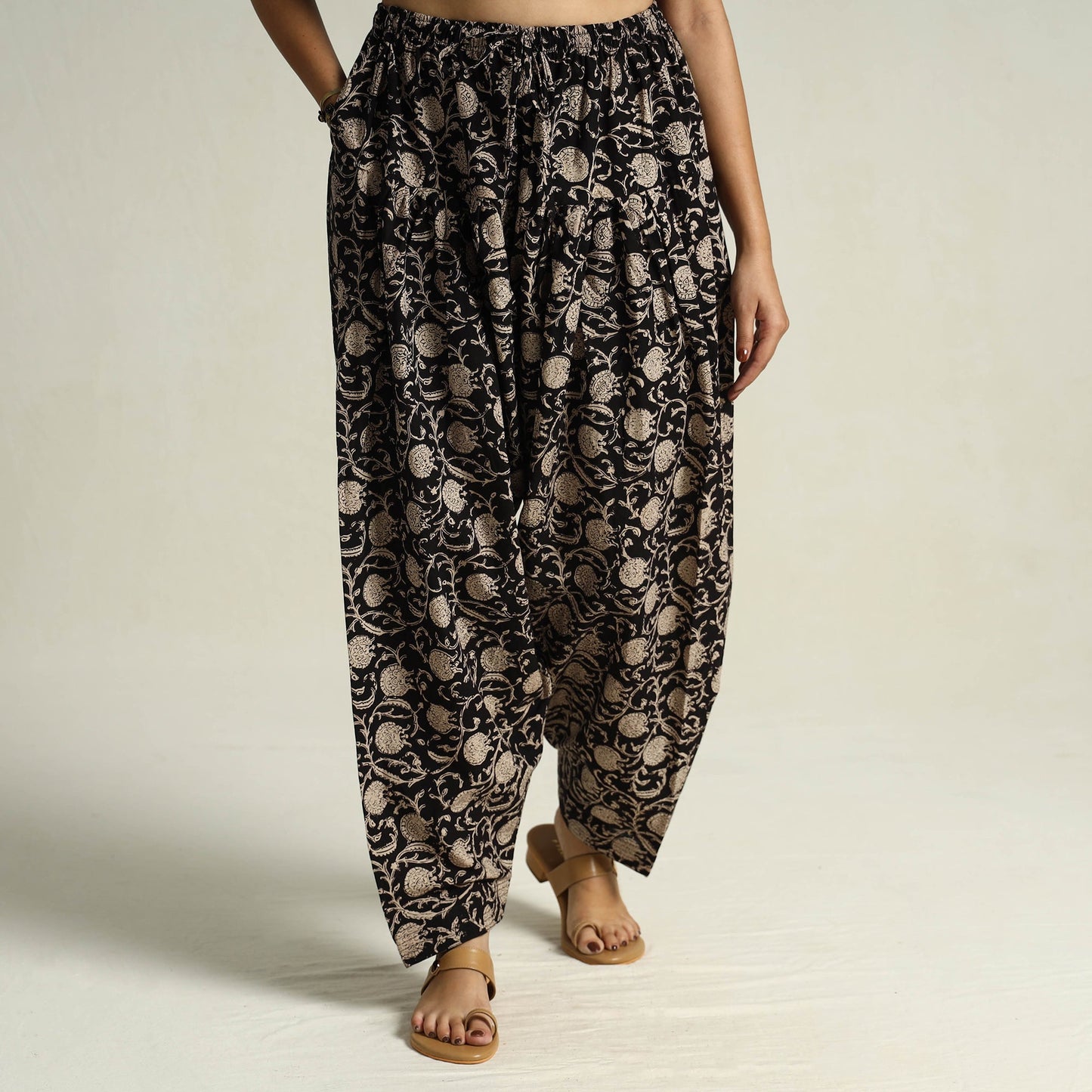 Buy Bagru Block Printed Cotton Elasticated Salwar 13 Online at iTokri.com