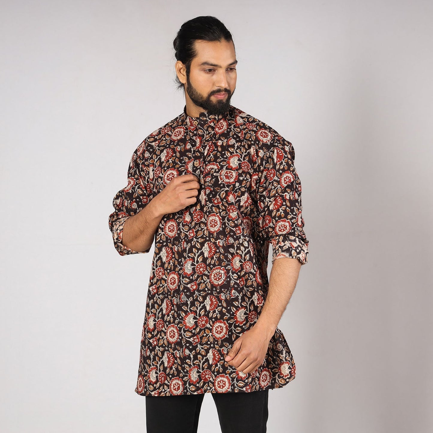 Buy Bagru Block Printed Cotton Men Short Kurta 10 Online at iTokri.com