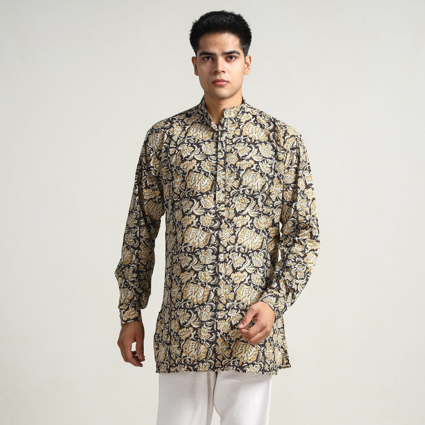 Buy Bagru Block Printed Cotton Men Short Kurta 13 Online at iTokri.com