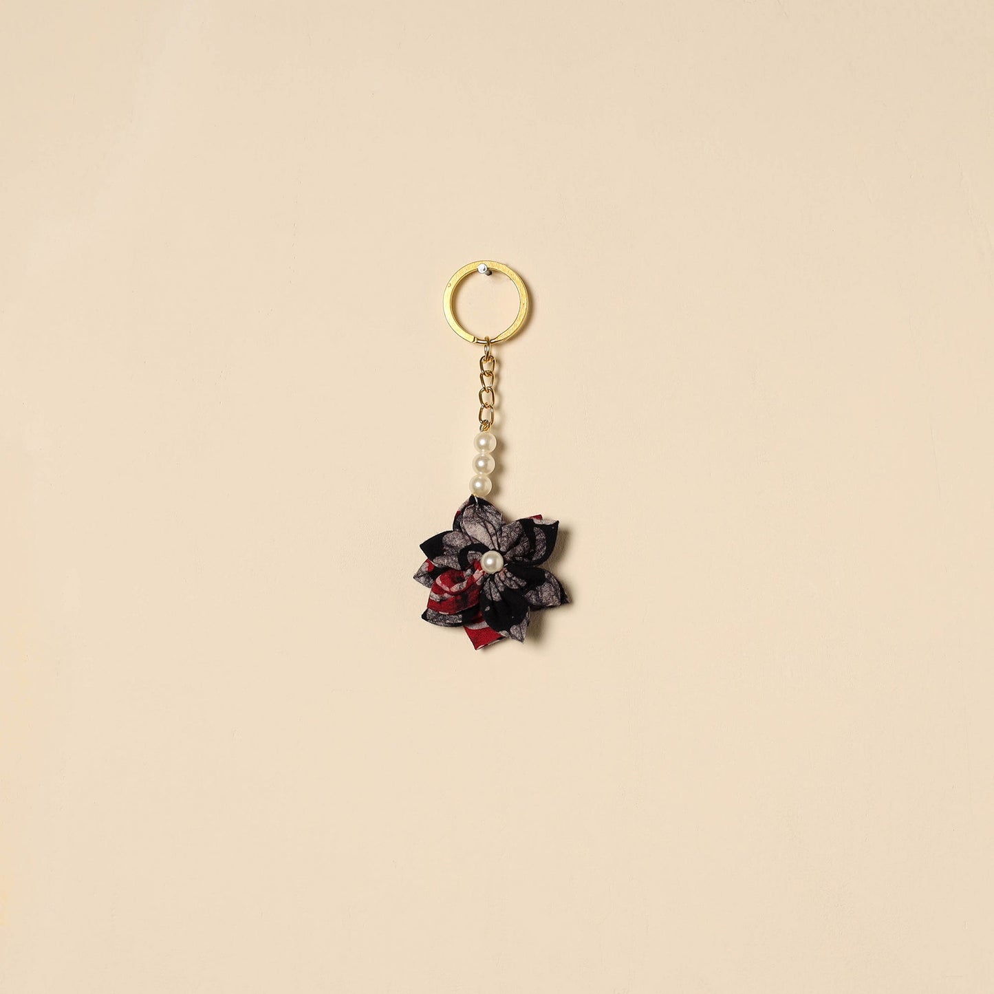 Beaded fabart flower keychain 46 - handcrafted