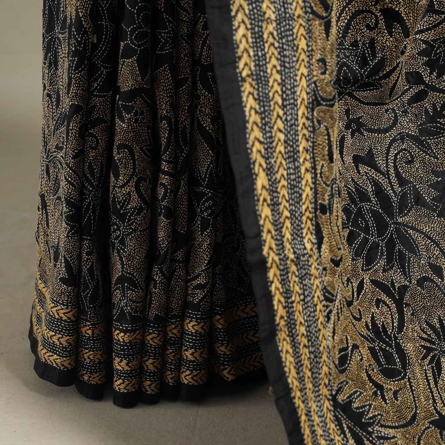 Black - bengal hand embroidery bangalore silk handloom