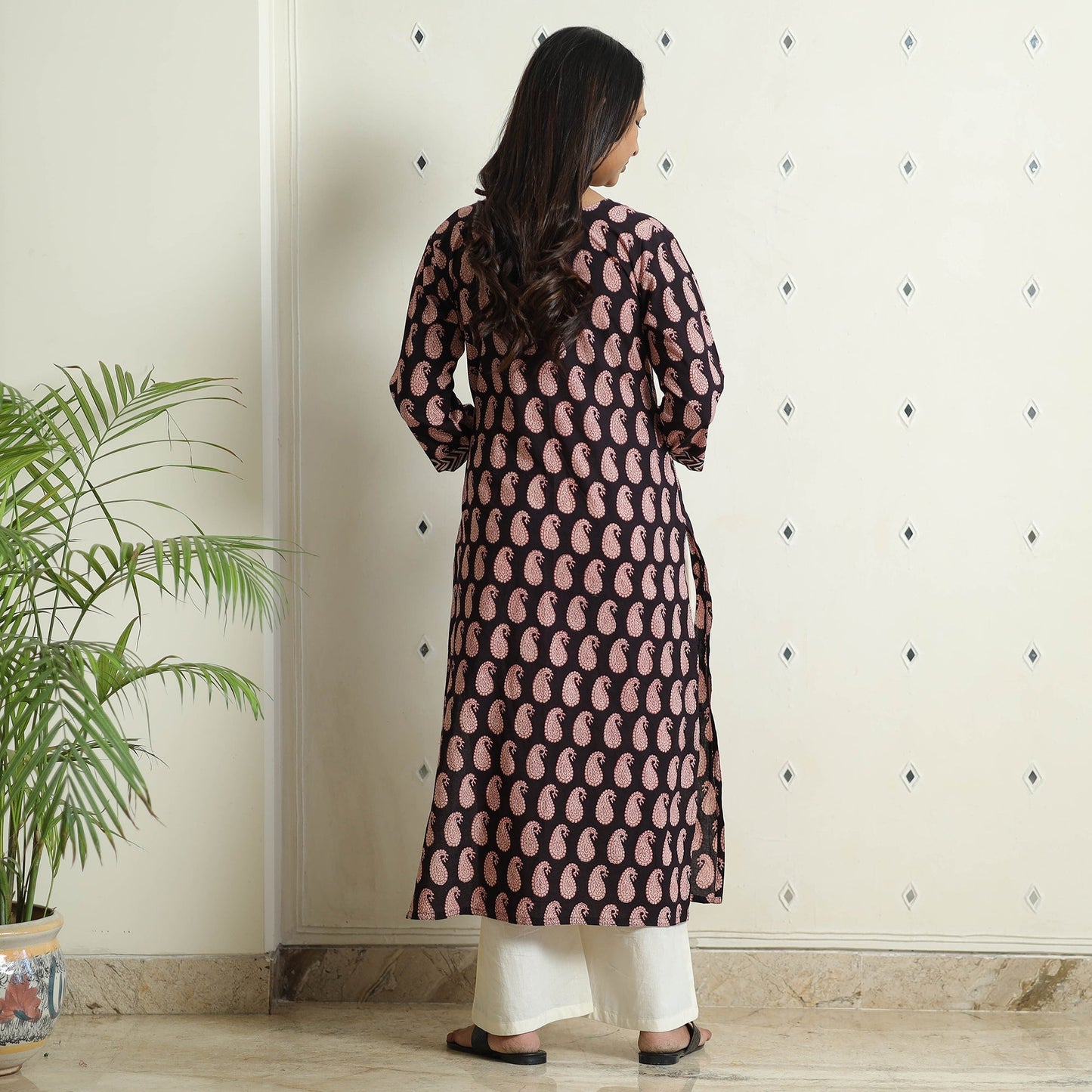Black - Block Print Cotton Straight Bagh Kurta For Women