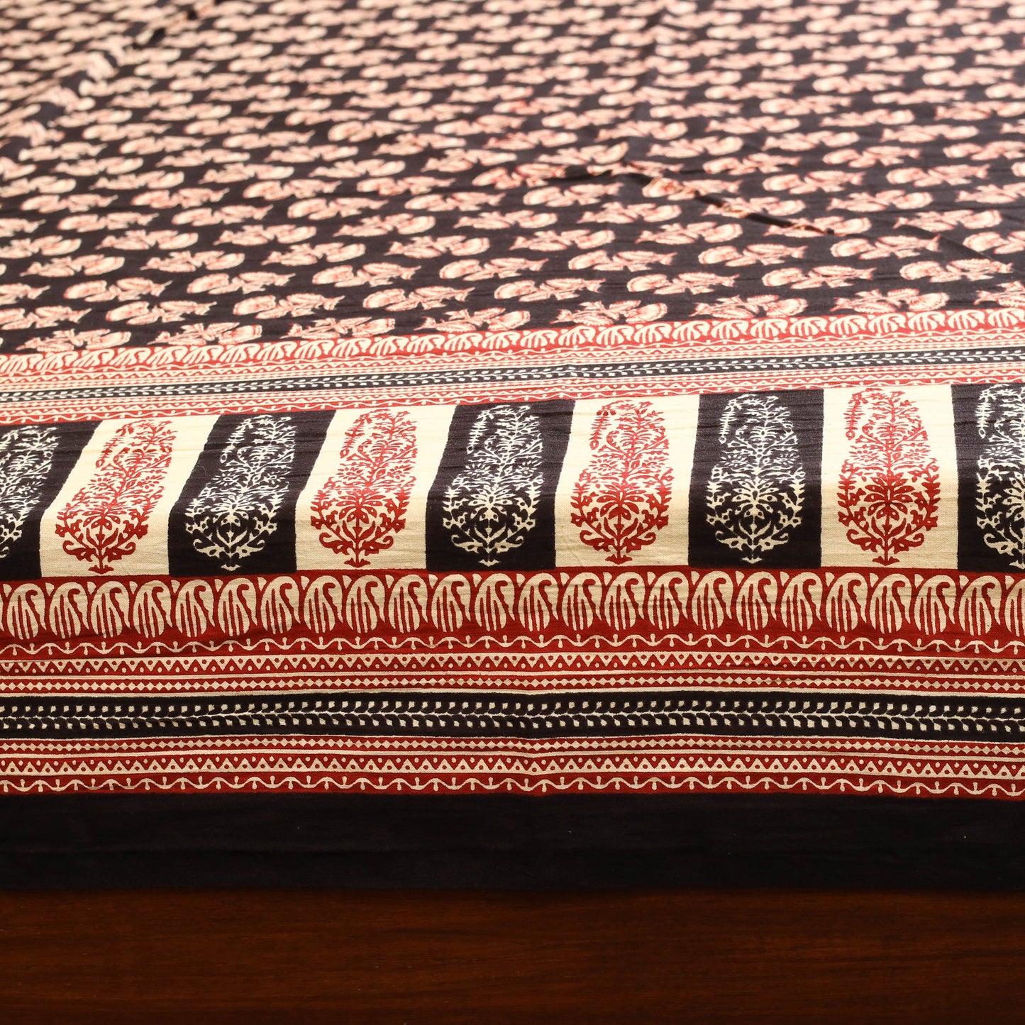 Black - cotton double bagru bed sheet set (108 x 90 in) 10