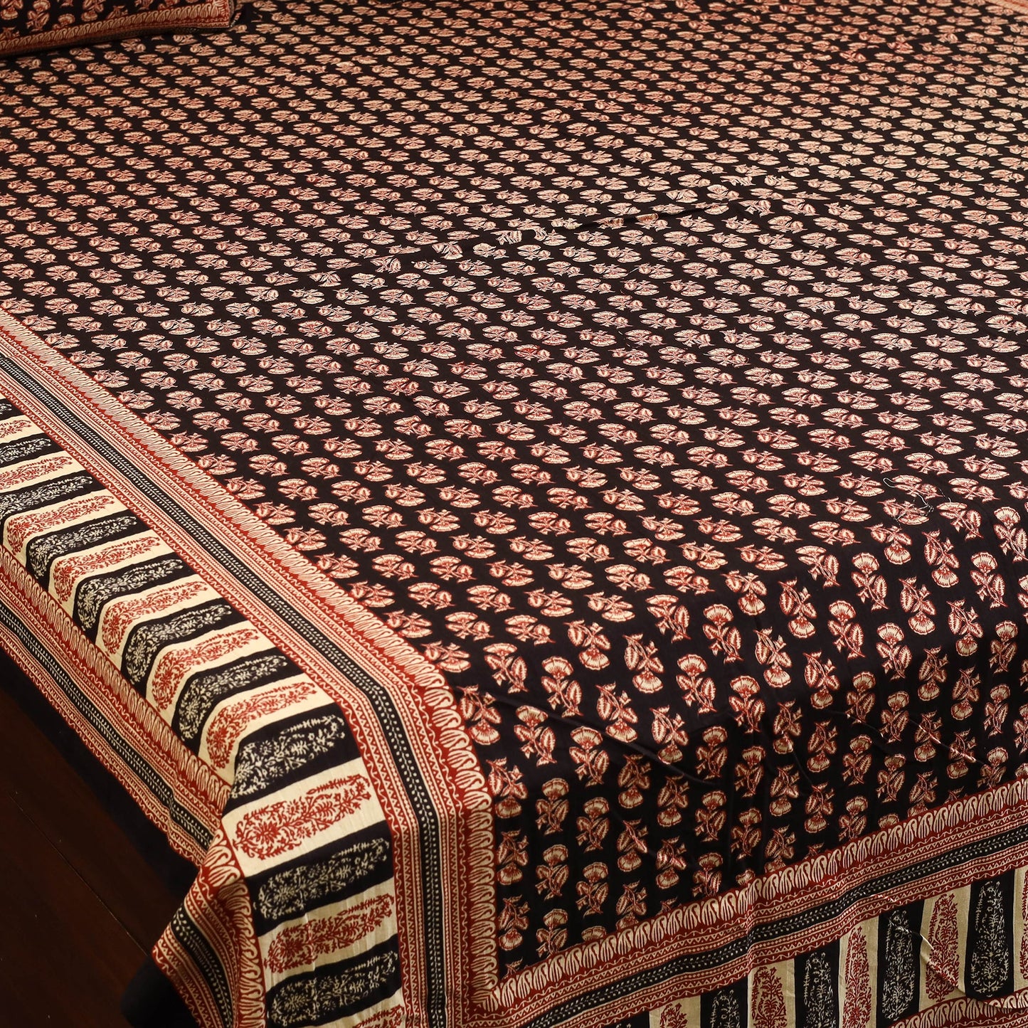 Black - cotton double bagru bed sheet set (108 x 90 in) 10