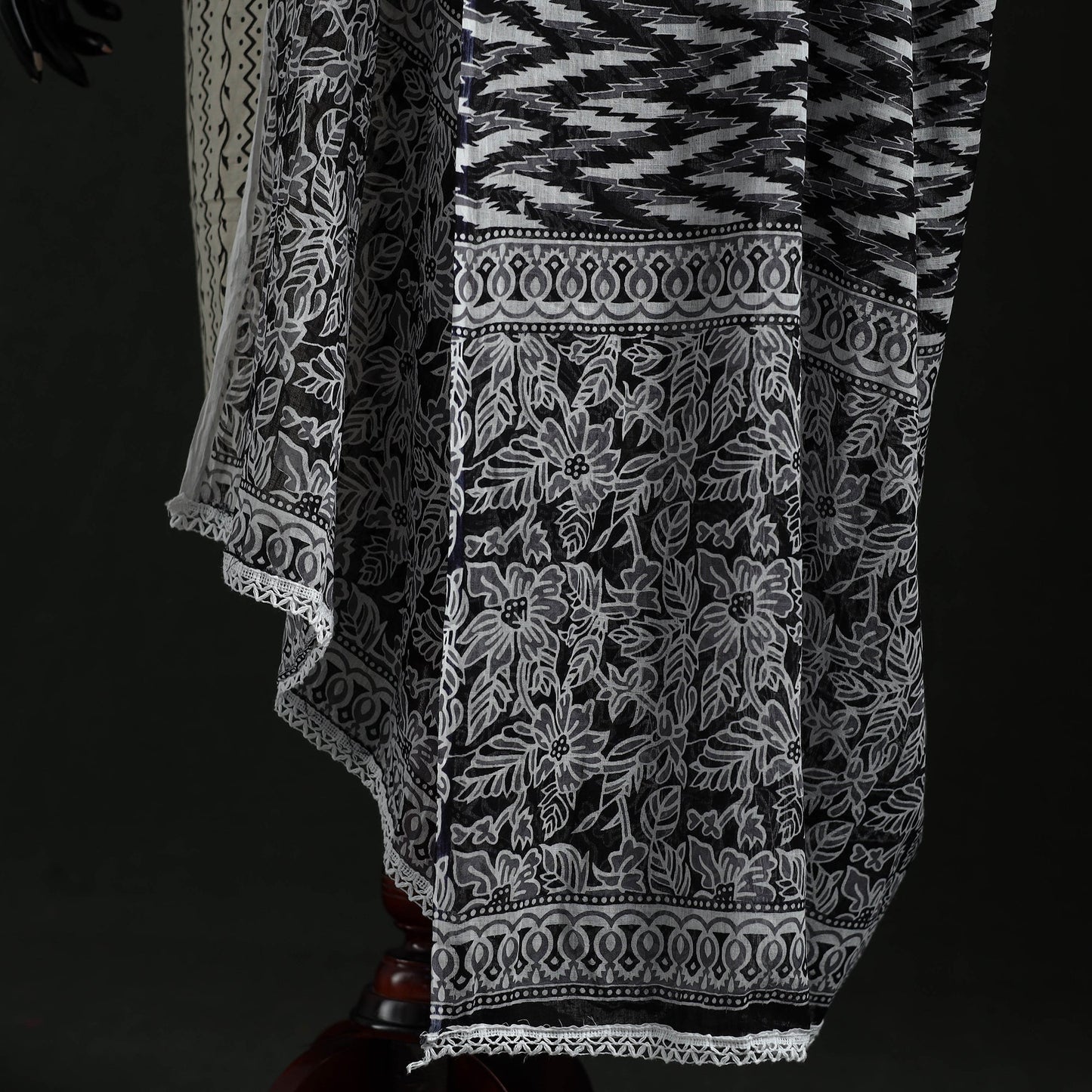 Cotton jaipur printed dupatta 28 - handcrafted