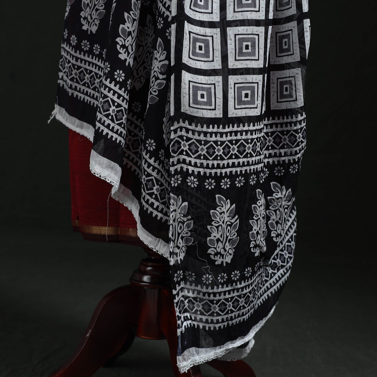 Cotton jaipur printed dupatta 83 - handcrafted