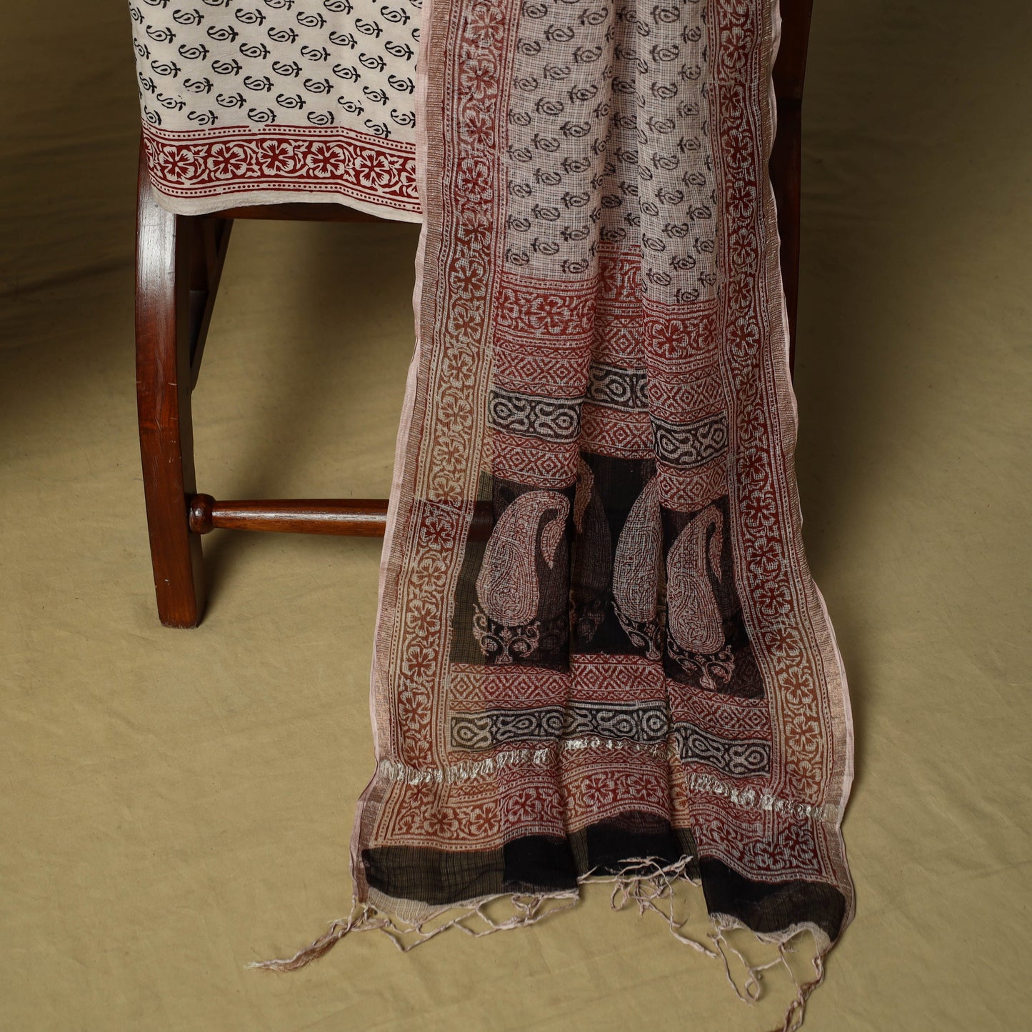 Hand block bagh print cotton 3pc unstitched dress material