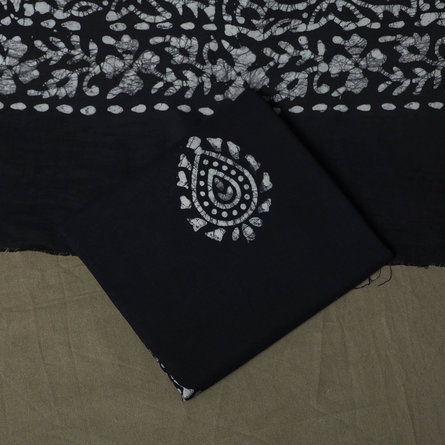 Hand batik cotton 3pc unstitched dress material 51