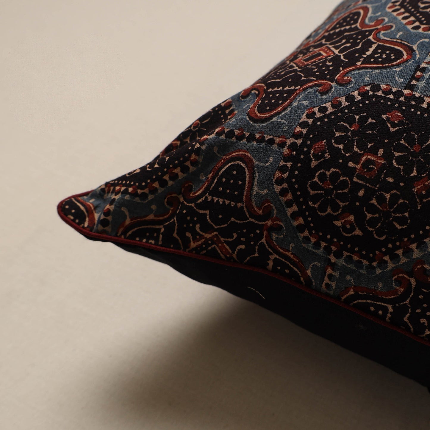 Hand cushion cover 25 - handcrafted
