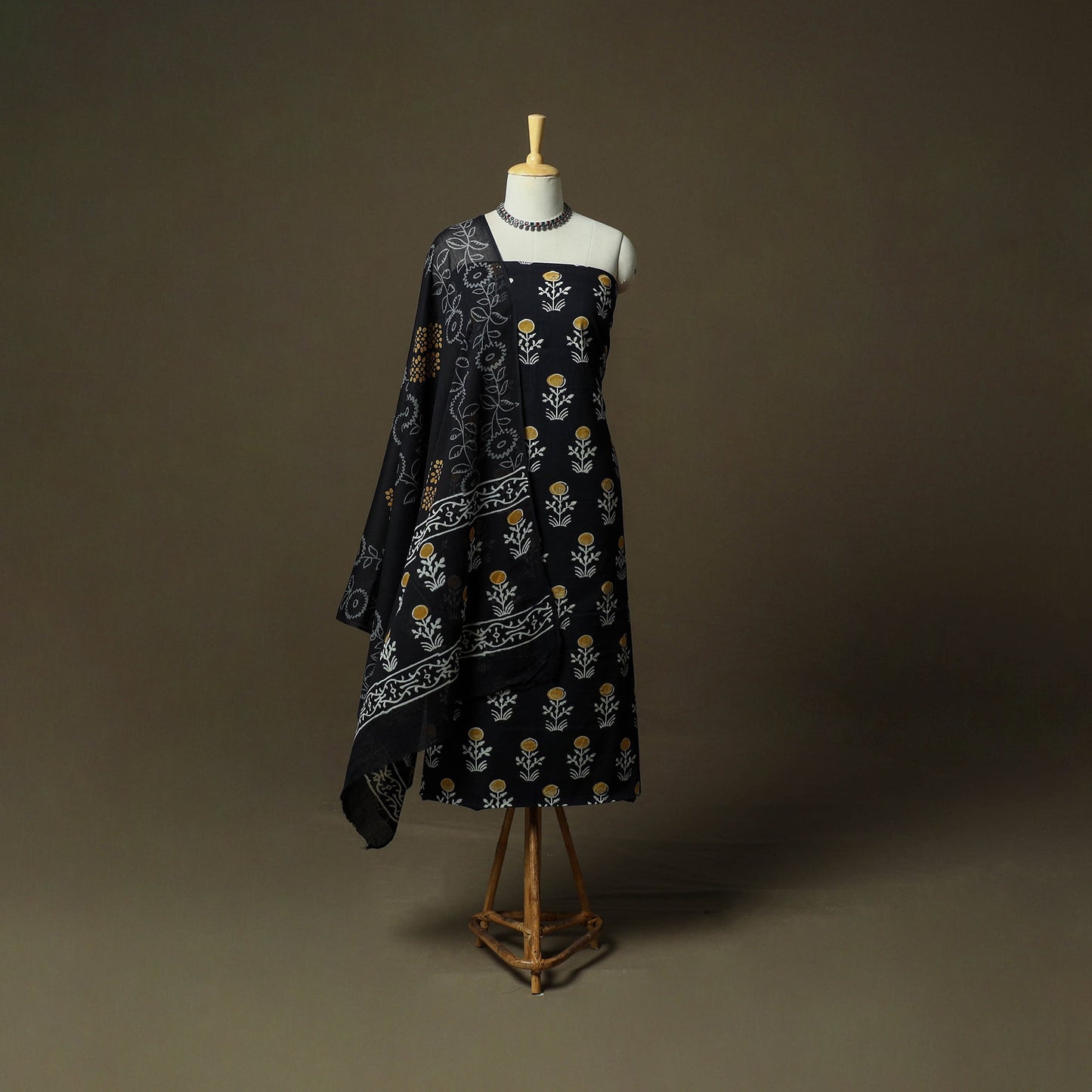 Hand block print cotton sanganeri 3pc unstitched dress