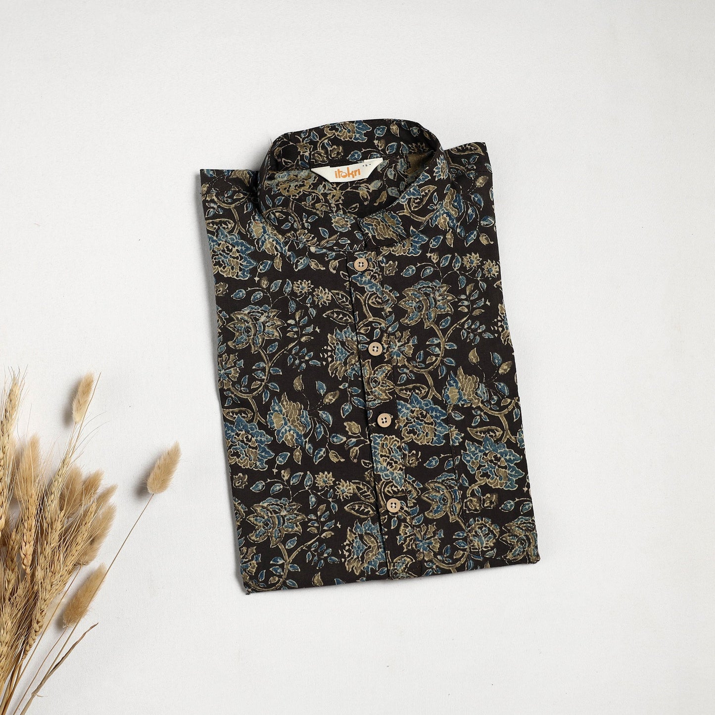 Hand natural dyed cotton short kurta for men 02