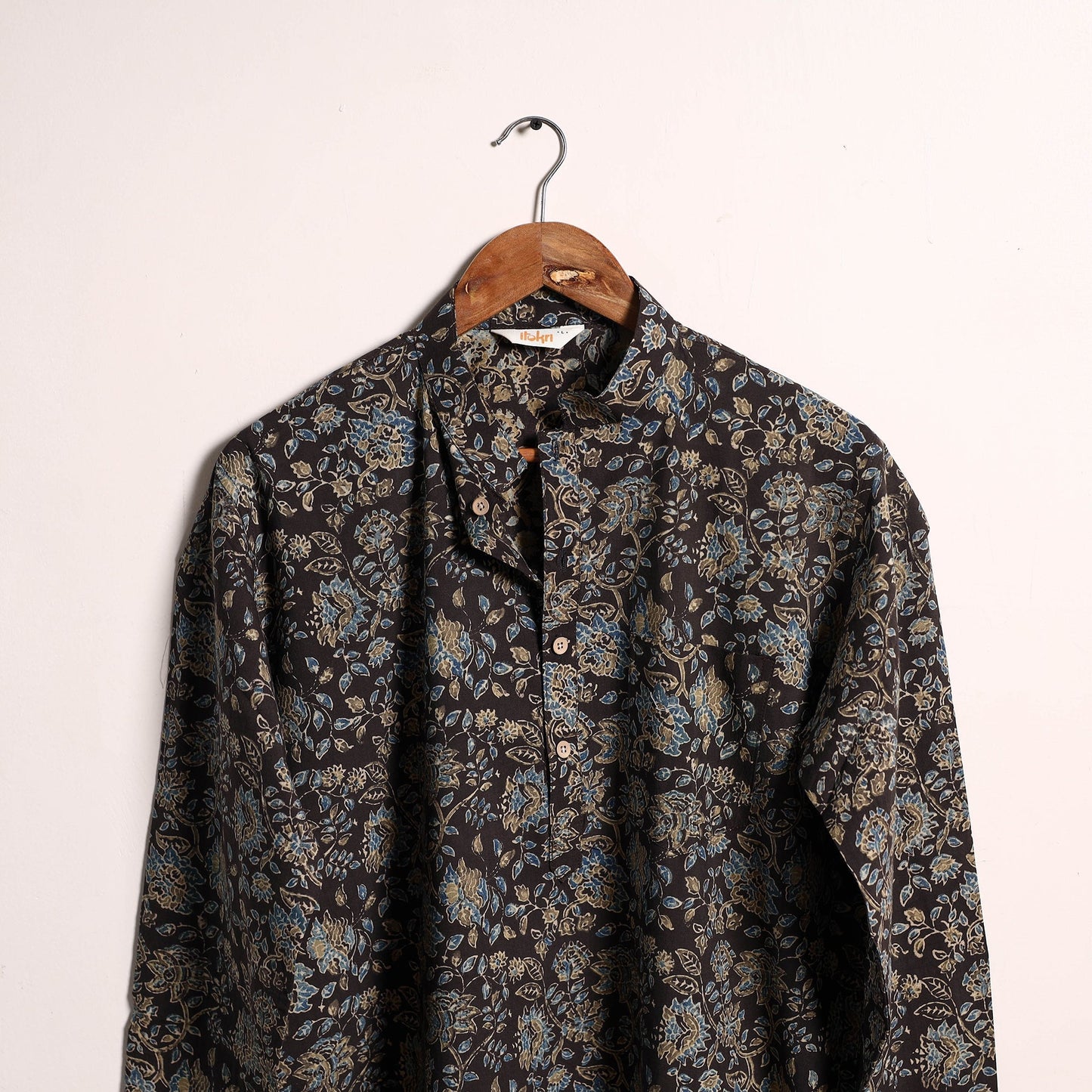 Hand natural dyed cotton short kurta for men 02