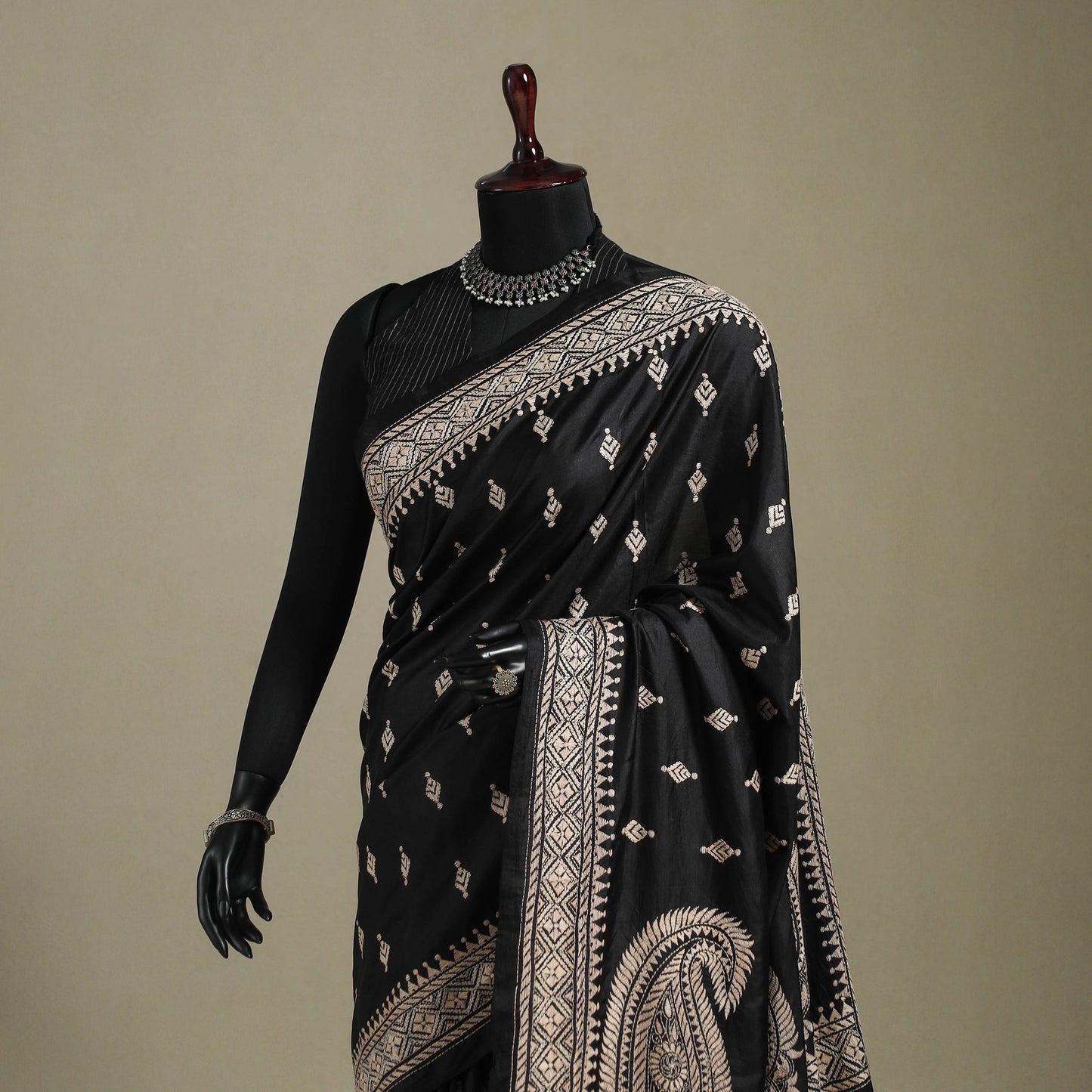 Black - hand embroidery bangalore silk handloom bengal