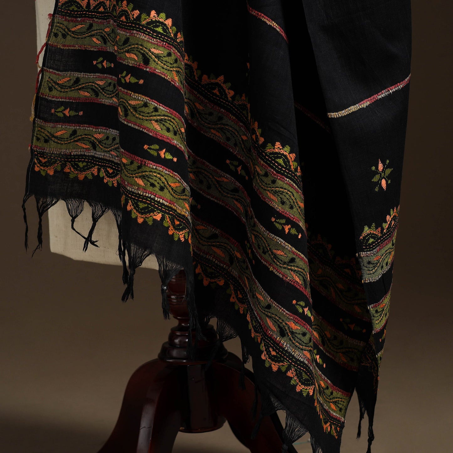 Black Hand Embroidery Khes Handwoven Cotton Kantha Dupatta