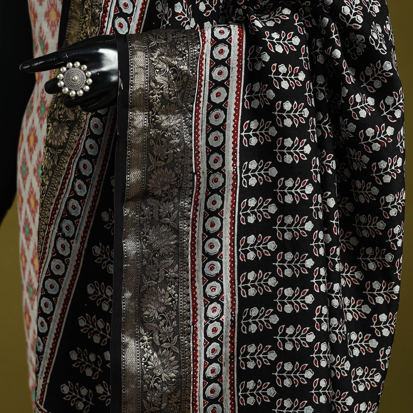 Hand natural dyed dola silk zari border dupatta