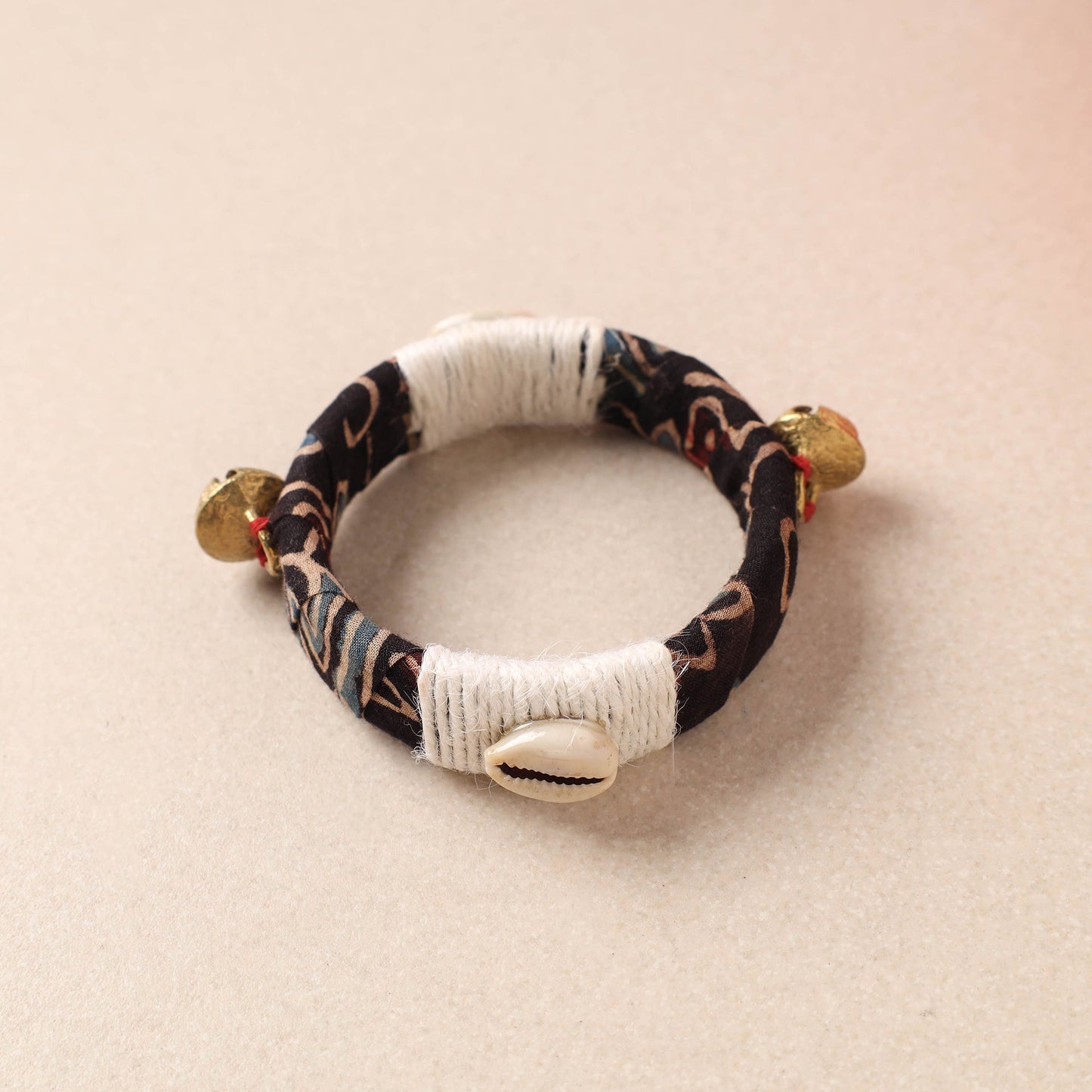 Handcrafted Fabart Bangle by Asalkaar