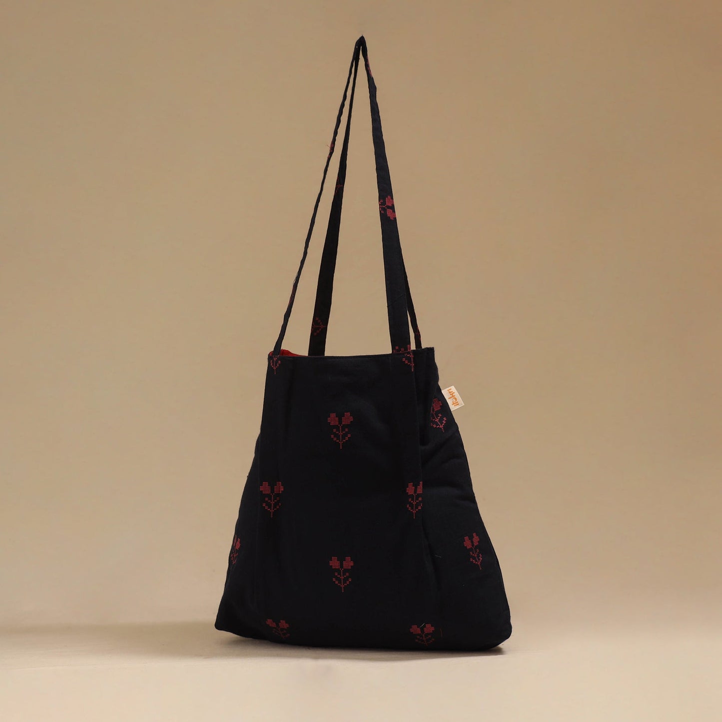 Handcrafted fabric jhola bag 04