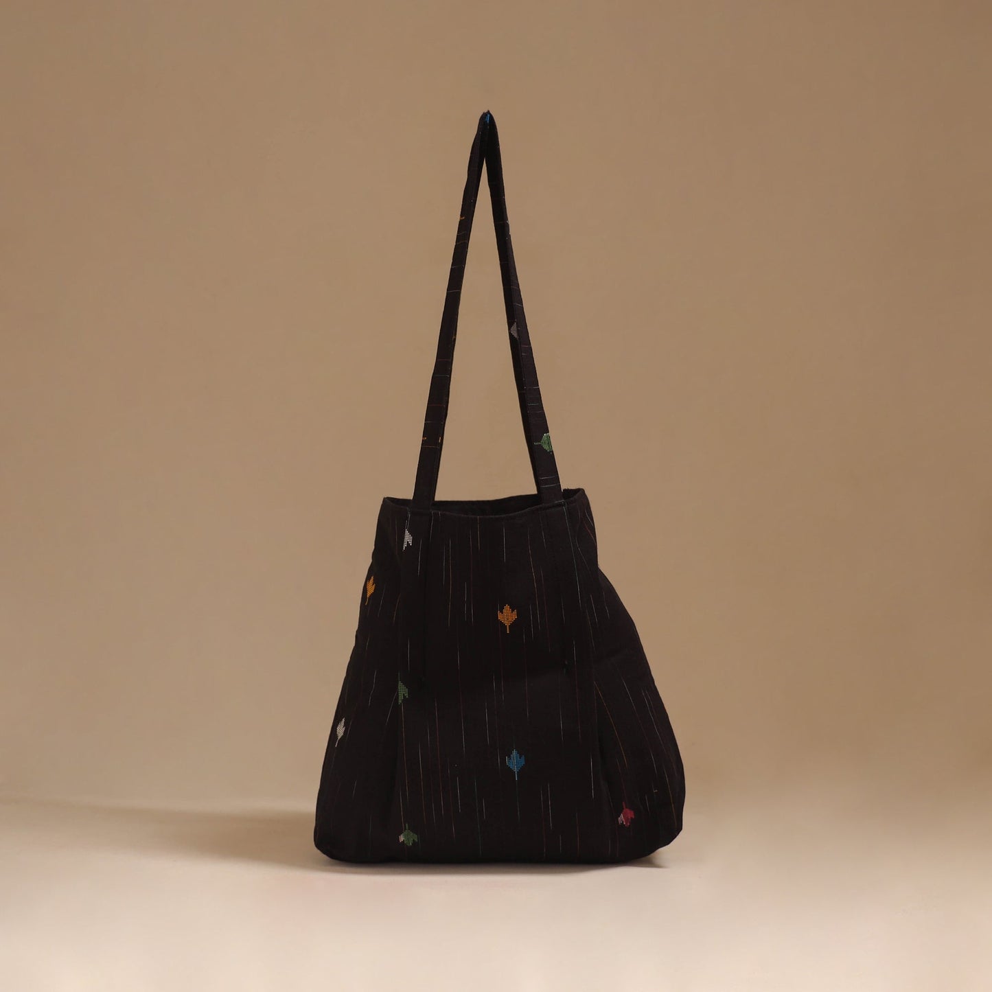 Handcrafted fabric jhola bag 14
