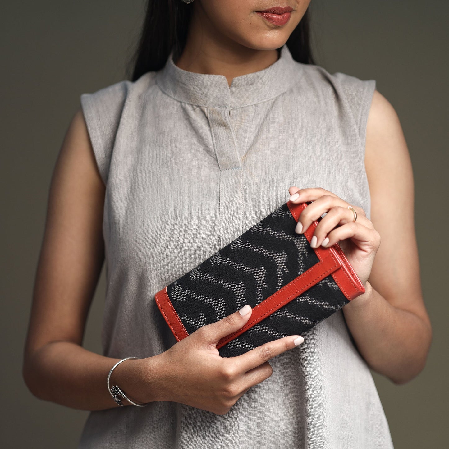 ikat wallet