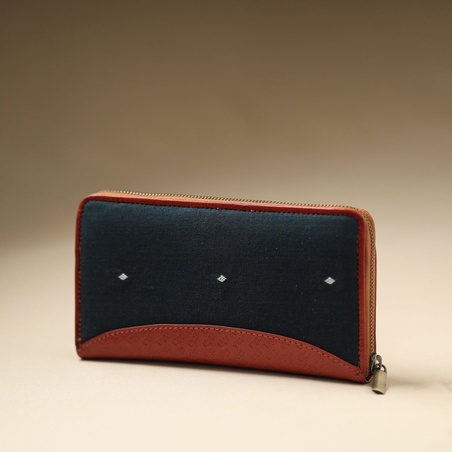 Black - Handcrafted Jacquard Weave Leather Wallet