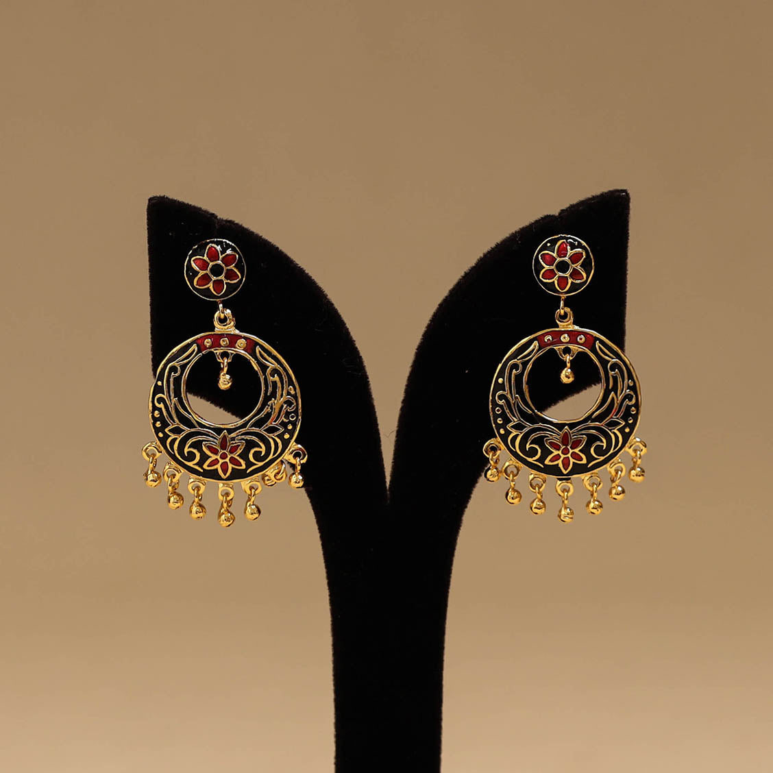 Handcrafted paka meenakari earrings 139