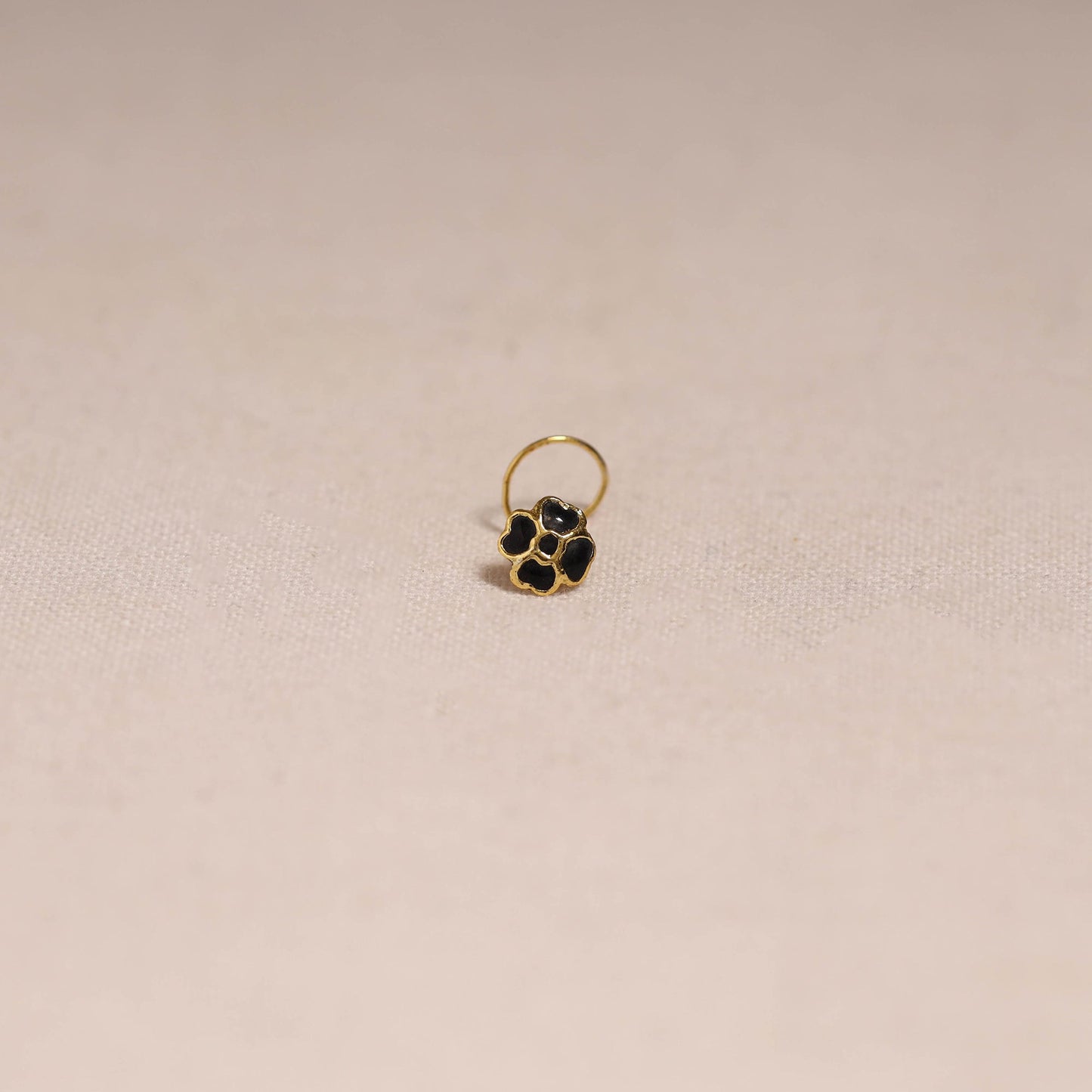 Handcrafted paka meenakari nosepin 181