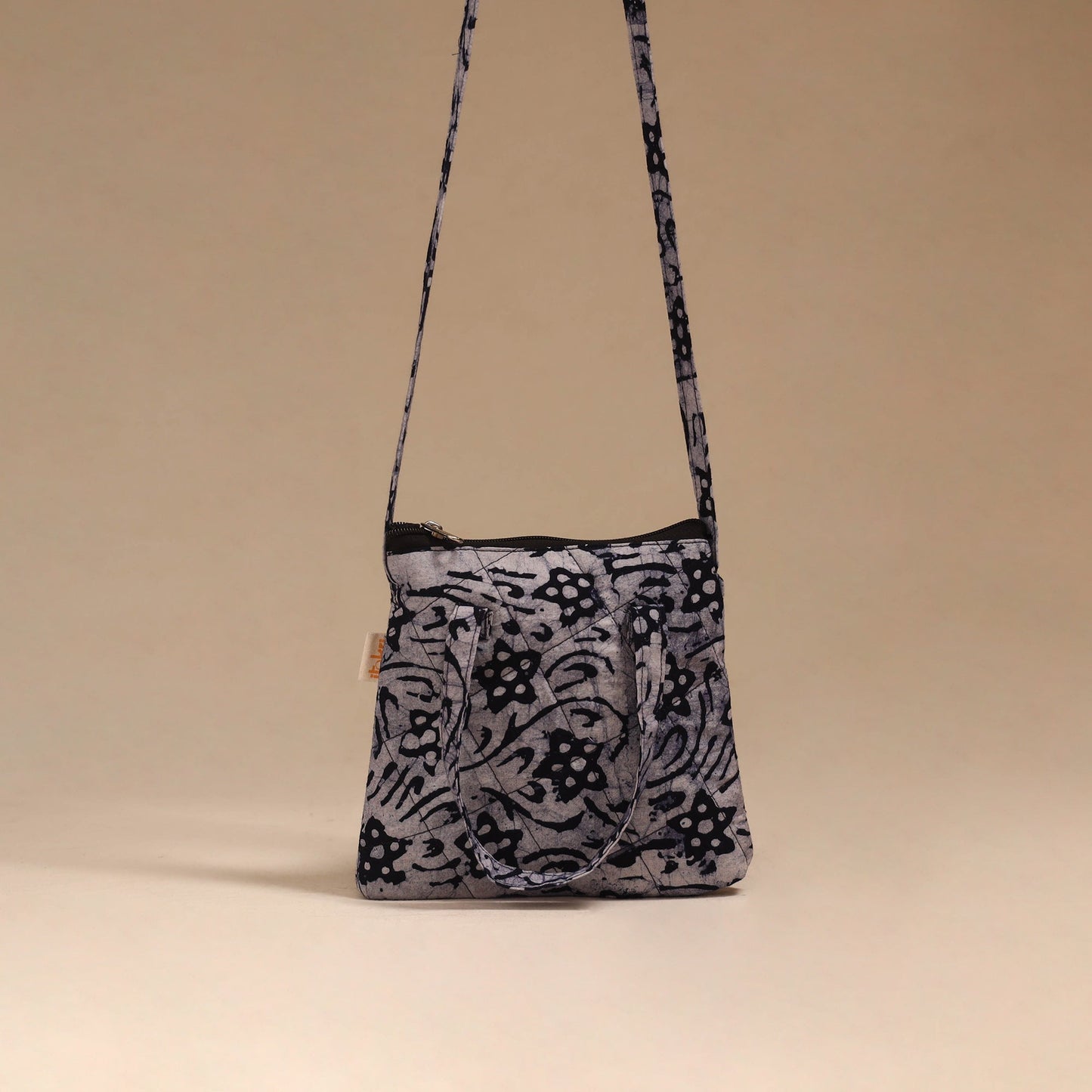 Handcrafted quilted sling bag 02