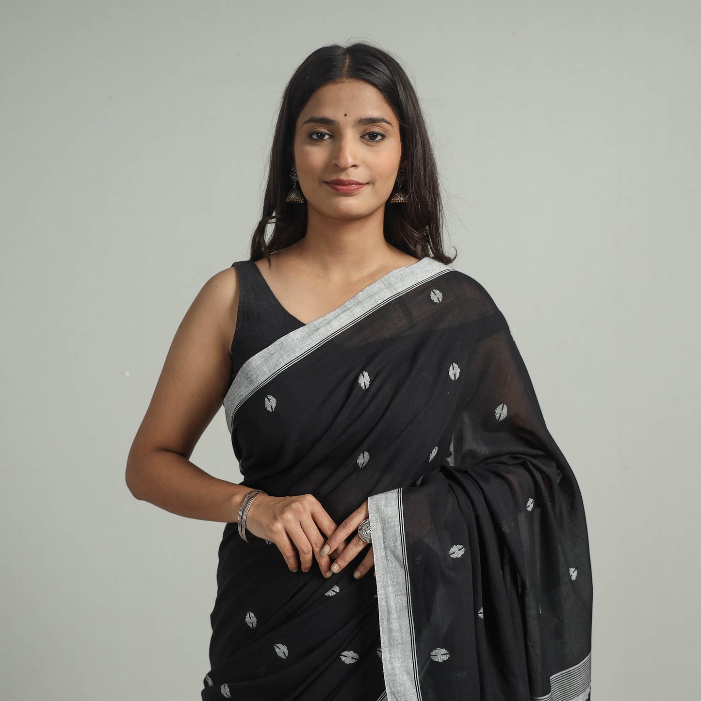Black - handloom cotton phulia jamdani saree with tassels
