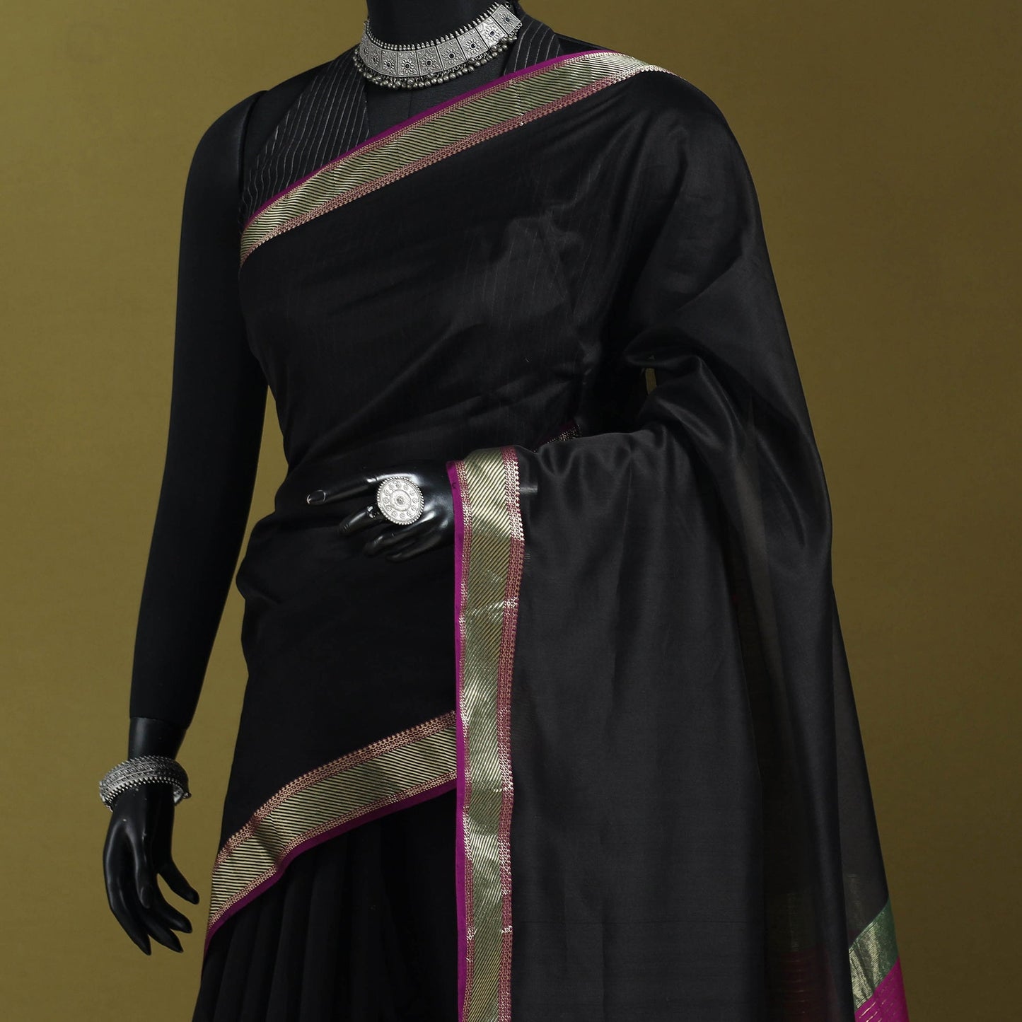 Black - handloom silk cotton maheshwari saree with zari