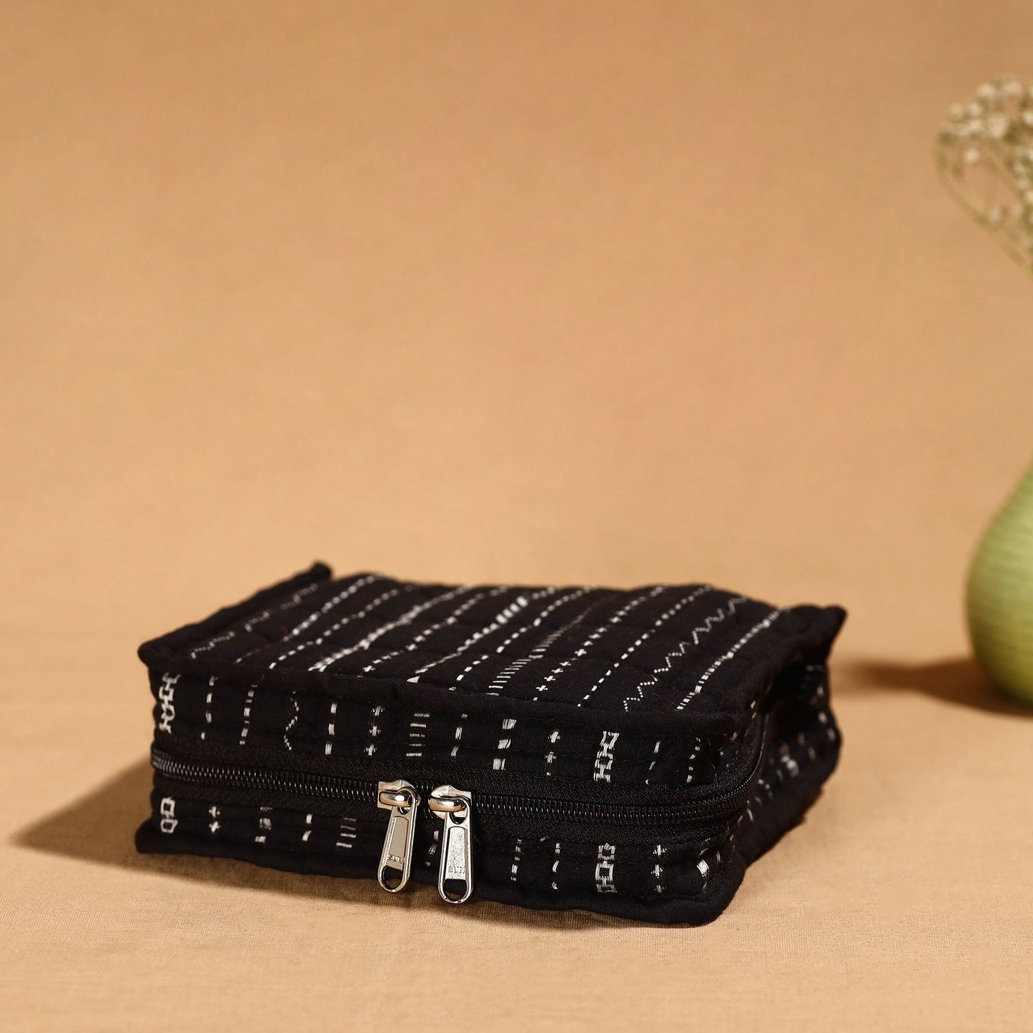 Black Handmade 4 Pockets Cotton Jewelry Bag 10