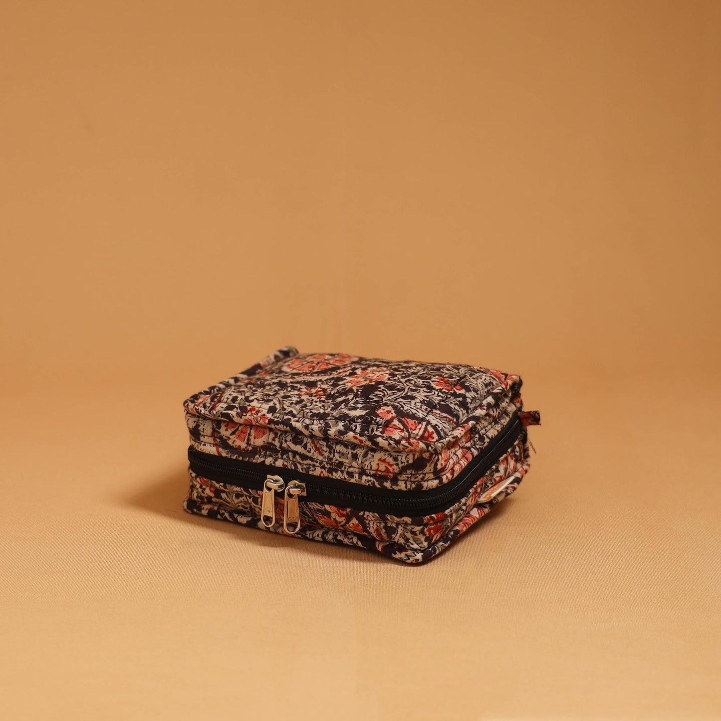 Handmade 4 pockets quilted jewellery bag 38 - handcrafted