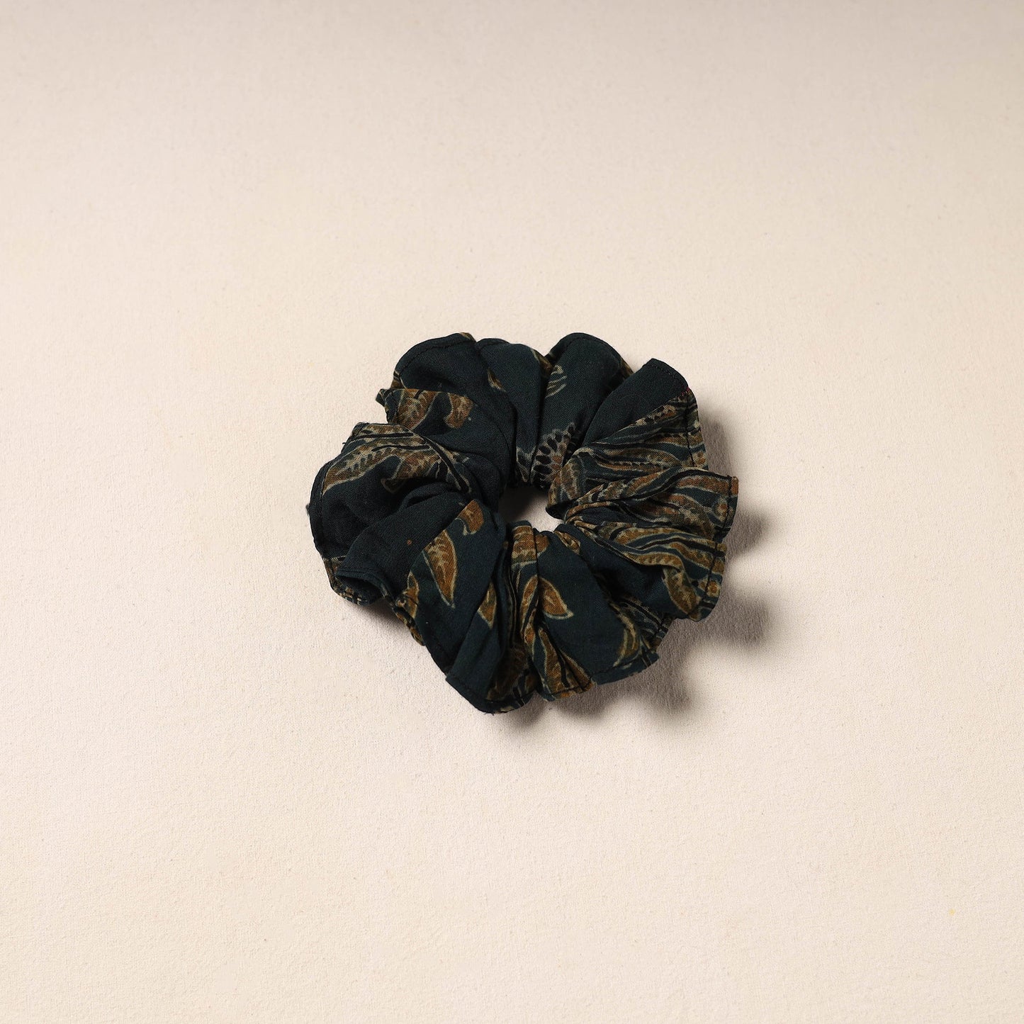 Black Handmade Cotton Elastic Rubber Band/Scrunchie