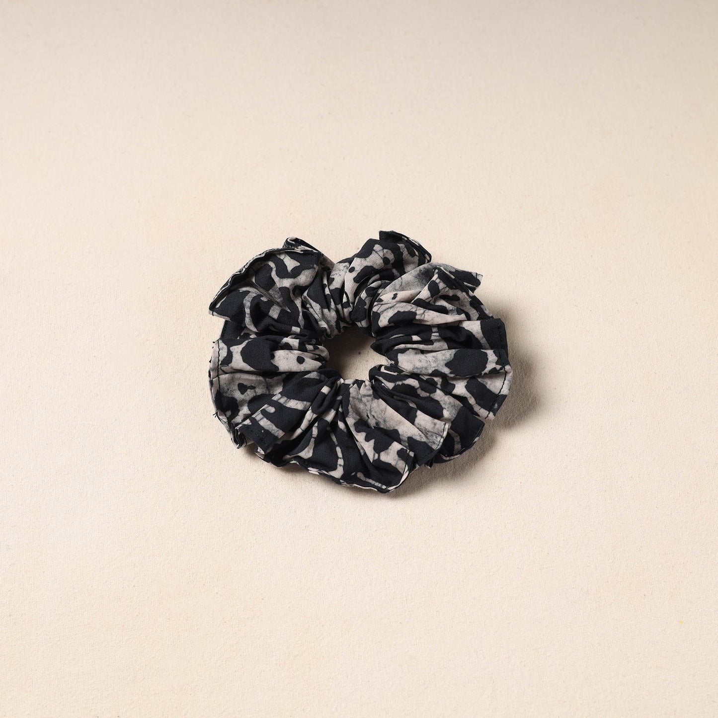 Black Handmade Cotton Elastic Rubber Band/Scrunchie