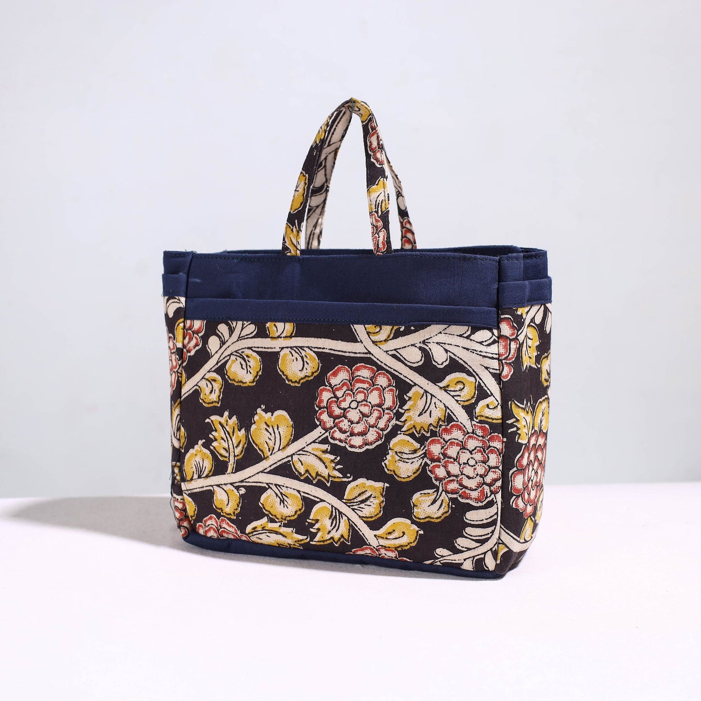 Handmade Cotton Multipurpose Cosmetic/Toiletry Bag 17