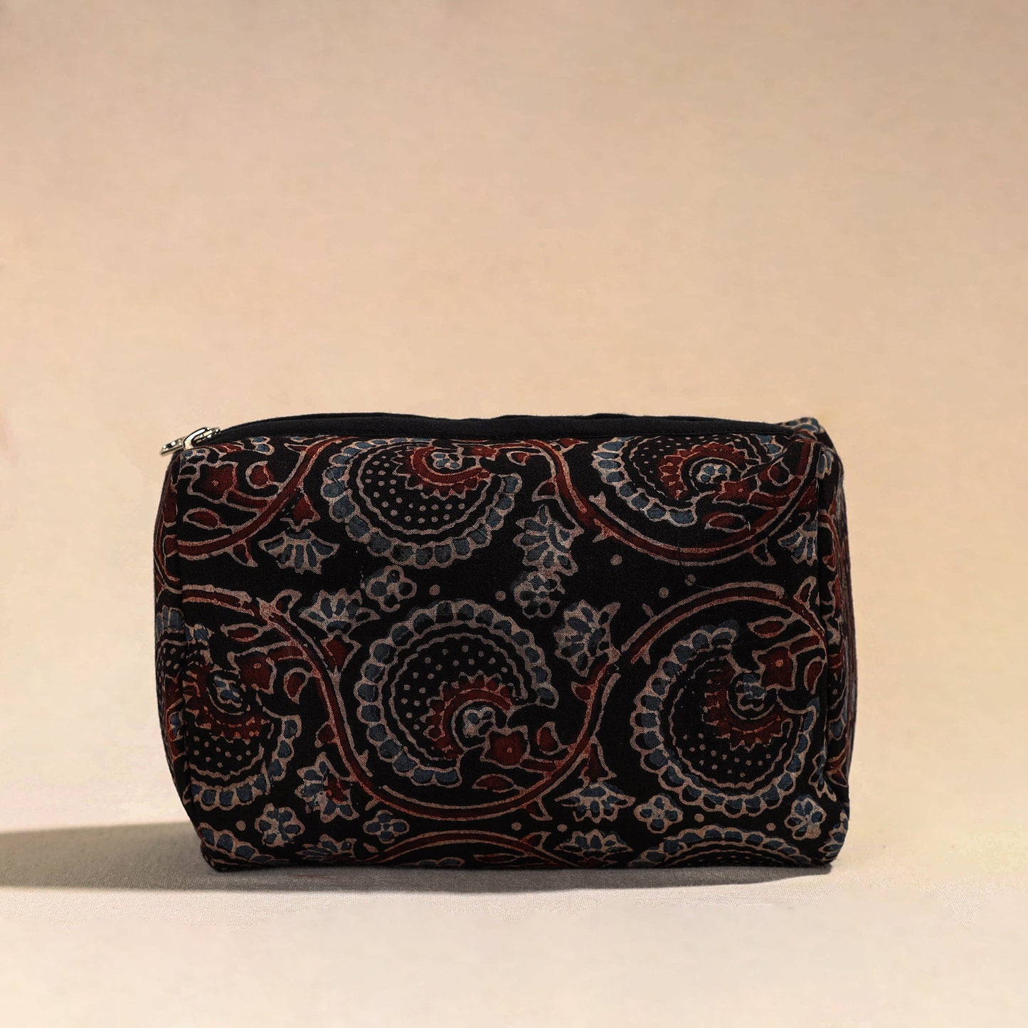 Handmade Cotton Toiletry Pouch 02