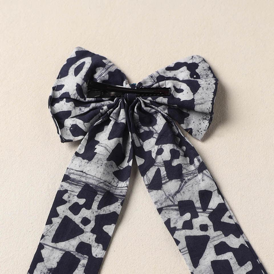 Black Handmade Fabric Bow Hair Clip