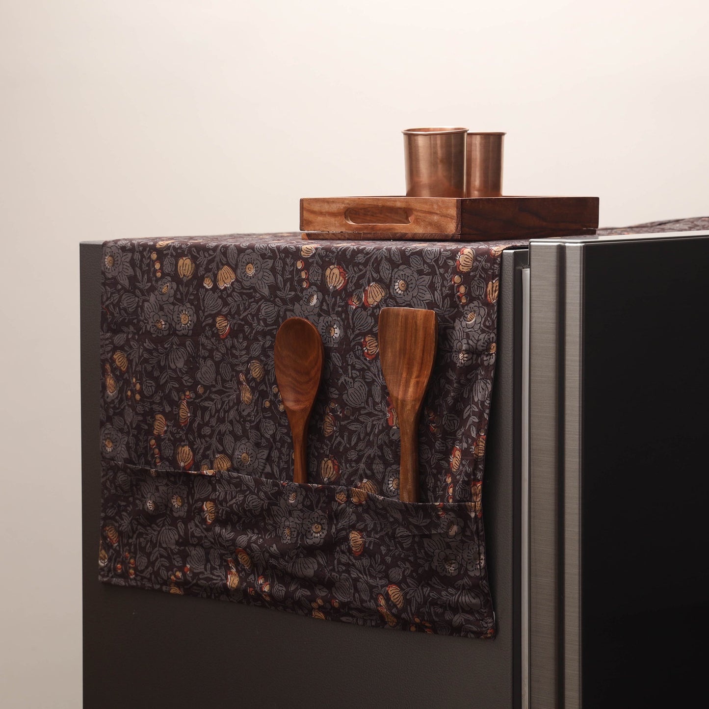 Handmade fridge top cover with multiple pockets 134