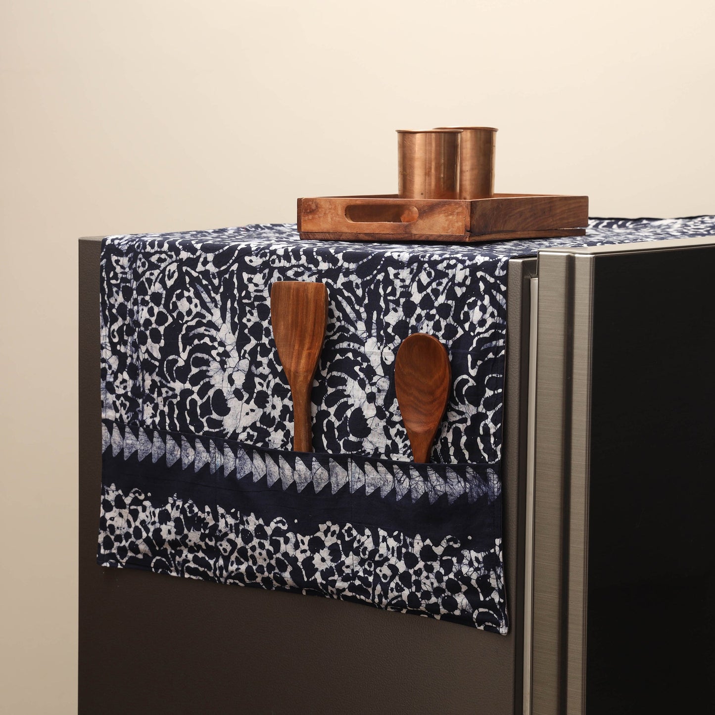 Handmade fridge top cover with multiple pockets 14