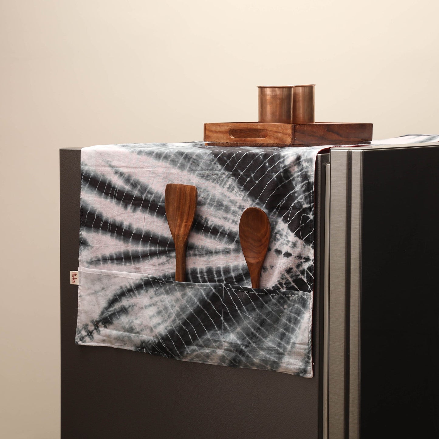 Handmade fridge top cover with multiple pockets 25
