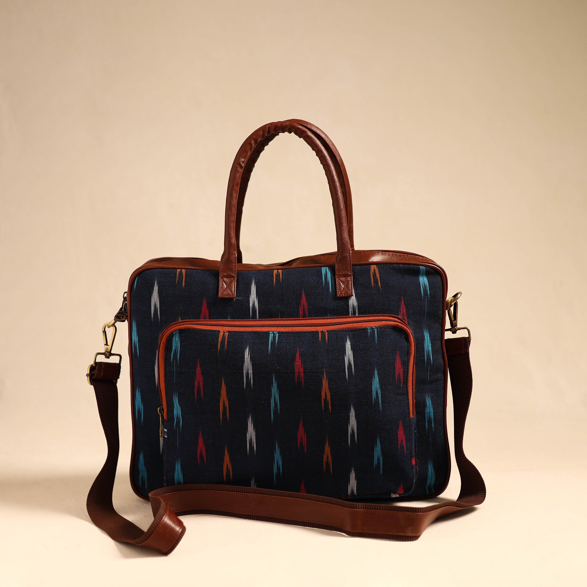 Black - Handmade Pochampally Ikat Laptop Bag 28