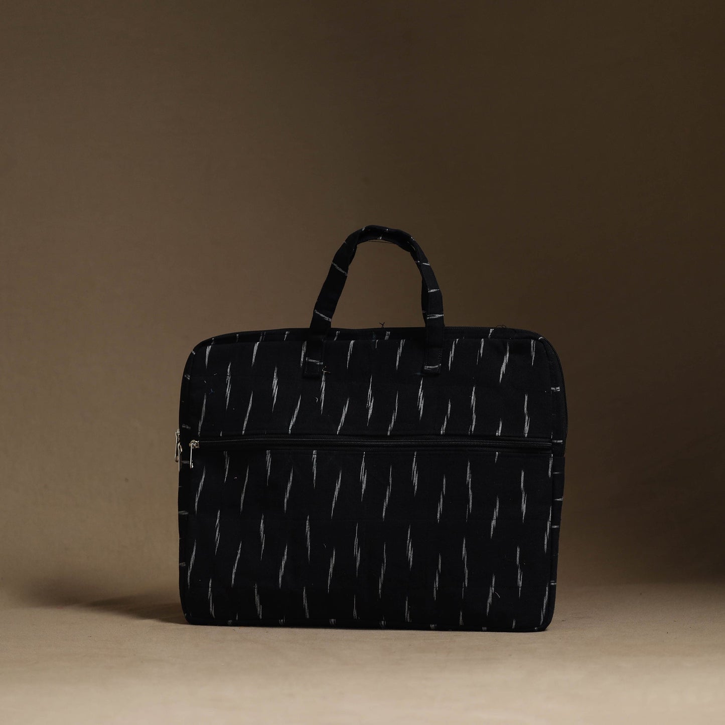 Black Handmade Quilted Cotton Laptop Bag (13 x 16 in)